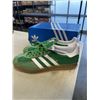 Image 2 : NEW ADIDAS GAZELLE RUNNERS SHOES SIZE MENS  12