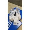 Image 1 : 2 NEW PAIRS OF ADIDAS SAMBA OG EL I, SIZE YOUTH 6.5