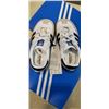 Image 4 : 2 NEW PAIRS OF ADIDAS SAMBA OG EL I, SIZE YOUTH 6.5