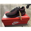 Image 1 : NEW NIKE AIR MAX BLACK, SIZE MENS 9.5