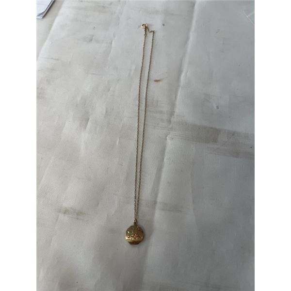 VINTAGE GOLD FILLED LOCKET PENDANT W/ CHAIN NECKLACE MAKED VGF