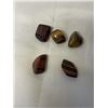 Image 1 : TIGERS EYE TUMBLED STONE