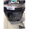 Image 1 : INSTANT POT PRESSURE COOKER - BROKEN HANDLE
