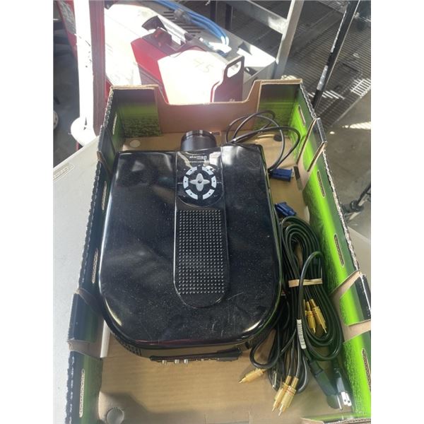 ALUMEN LCD PROJECTOR