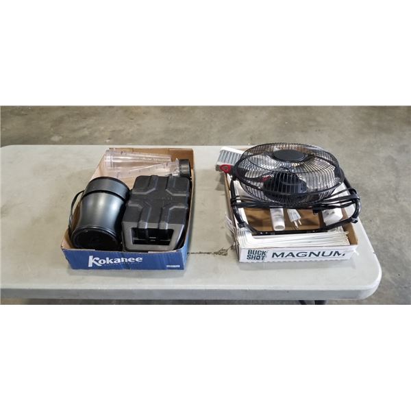 2 TAYS OF HOUSEHOLD ITEMS INCLUDING NINJA BLENDER, REMINGTON HAIR TRIMMER, SHELF BRACKETS AND MORE