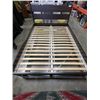 Image 1 : QUENSIZE BEDFRAME
