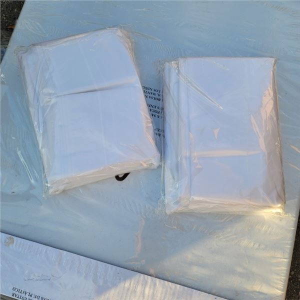 50 NEW 42 GALLON TRANSLUCENT GARBAGE BAGS APPROX 4FT LONG