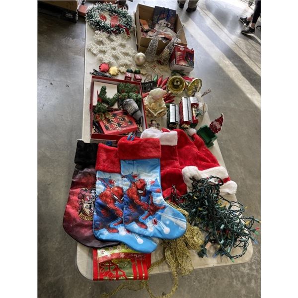 ASSORTED CHRISTMAS DECOR