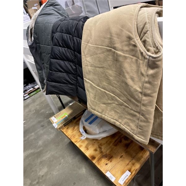 3 MENS VESTS