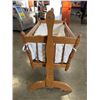 Image 2 : VINTAGE DOLL CRIB