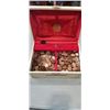 Image 1 : JEWELERY CASE FULL OF US AND CANADIAN PENNIES