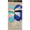 Image 2 : 6 NEW PAIRS OF SLIDE SANDALS, SIZES 40-41 AND 44-45