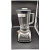 Image 1 : GRAY KITCHENAID ELECTRIC BLENDER WORKING
