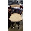Image 2 : WOOD FRAME SWIVEL BAR STOOL