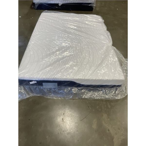 AS NEW OCTAVE VISTA QUEENSIZE MATTRESS
