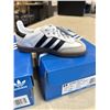 Image 4 : 2 NEW PAIRS ADIDAS SAMBA OG EL 1 SIZE US 7.5K