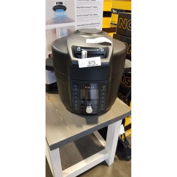 INSTANT POT DUO CRISP W/ ULTIMATE LID MULTI COOKER AND AIR FRYER - TESTED WORKING, RETAIL $349