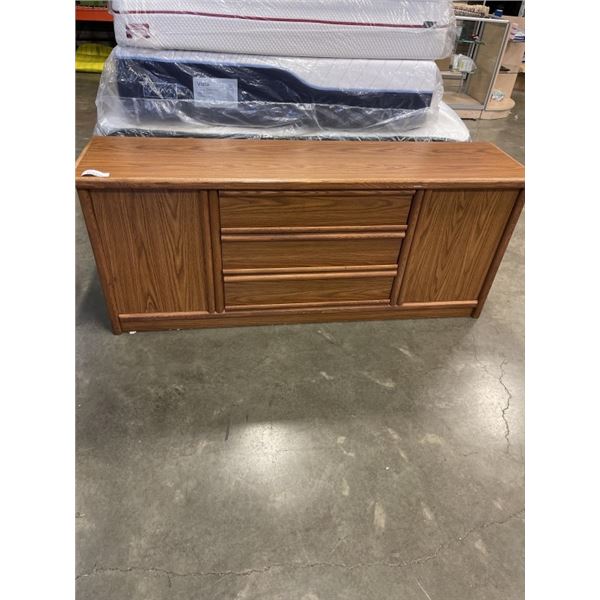 OAK SERVING CABINET