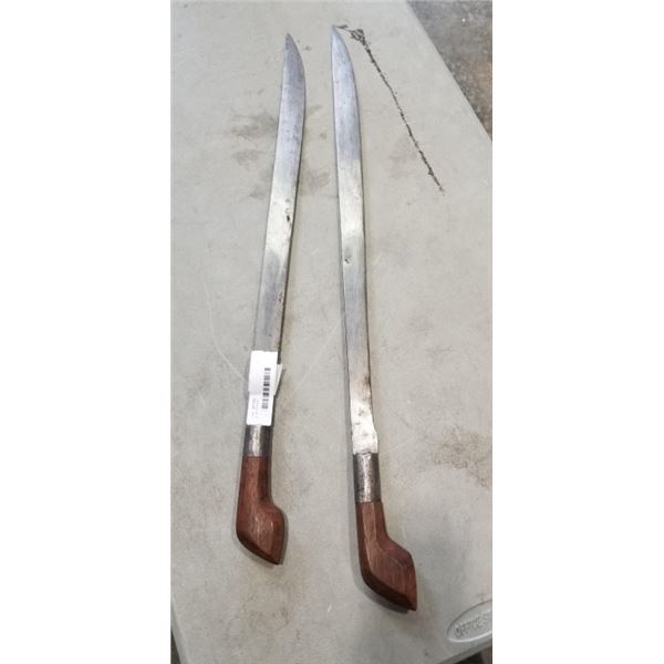 2  24" KNIVES