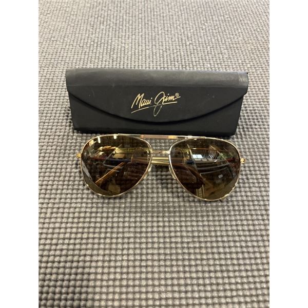 CASED MAUI JIM GOLD FRAME SUNGLASSES
