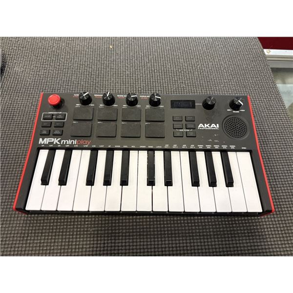 AKAI MPK MINI PLAY MK3 MIDI CONTROLLER W/ SPEAKERS AND SOFTWARE PACKAGE - TESTED WORKING, RETAIL $18
