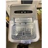 Image 2 : INSIGNIA 26LB PORTABLE ICE MAKER - TESTED WORKING, RETAIL $199