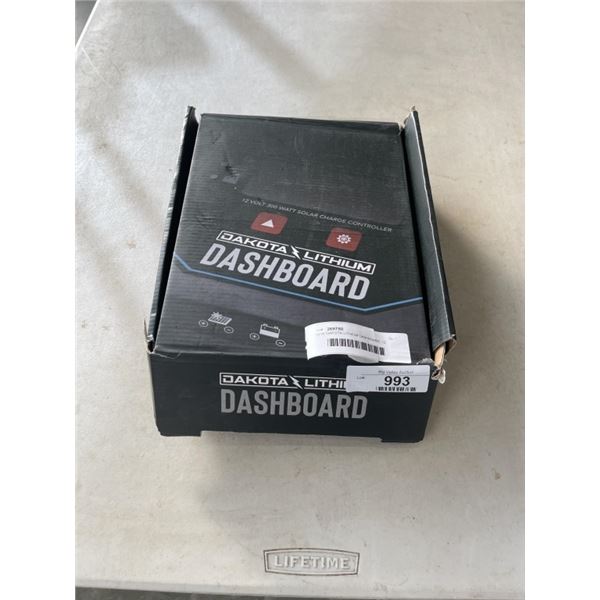 NEW DAKOTA LITHIUM DASHBOARD, 12 VOLT 300WATT SOLAR CHARGE CONTROLLER