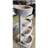 Image 3 : CAT TREE 53 INCH TALL
