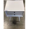 Image 1 : WHITE STRUCTUBE NIGHT STAND