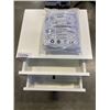 Image 2 : WHITE STRUCTUBE NIGHT STAND