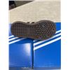 Image 5 : 2 NEW PAIRS ADIDAS SAMBA OG EL 1 SIZE US 6.5K