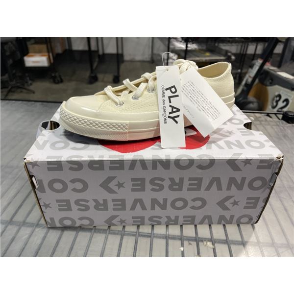 NEW CONVERSE CHUCK 70 SIZE LADIES 6 , MENS 4