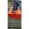 Image 1 : NEW NIKE FLEX RUNNER 2 BLACK / WHITE SIZE 5Y