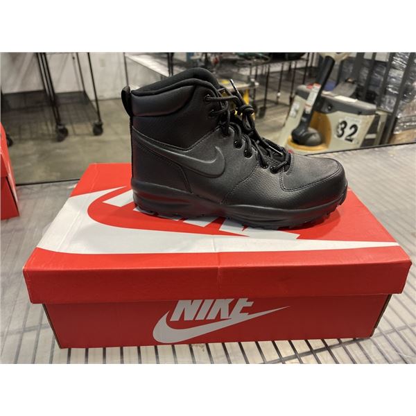 NEW NIKE MANOA LTR LEATHER BOOTS SIZE 7