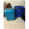 Image 1 : 2 Carry-on luggage pieces - Heys Hard shell, Via Rail Soft