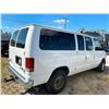 Image 7 : 2010 Ford E350 6-Dr. Psgr. Van
