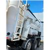 Image 6 : 2023 Western Star 79.2K GVWR Holcombe Concrete Truck