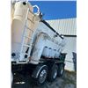 Image 6 : 2023 Westrn Star/79.2K GVWR Holcomb 3 Axle Concrete Truck