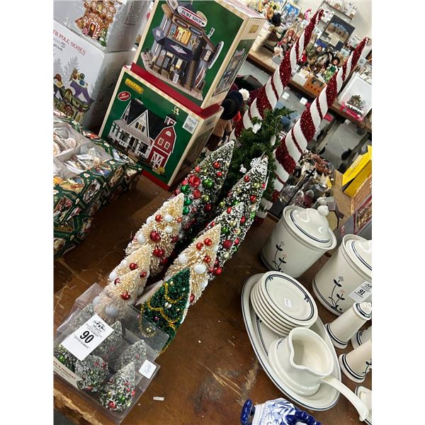 Bins 2 w/Forms/Punches, Oriental Banner, Knapp Bags