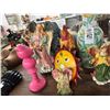 Image 3 : Cast Cherubs, Tin Sun, Rooster Vase, Figurines