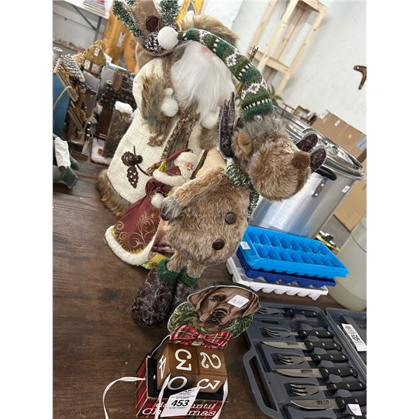 Christmas Day Counter, Santa/Reindeer Figurines