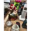 Image 2 : Cordless Phones, Holliday Décor, Paperweight, Desk Clock, Child Shopping Cart