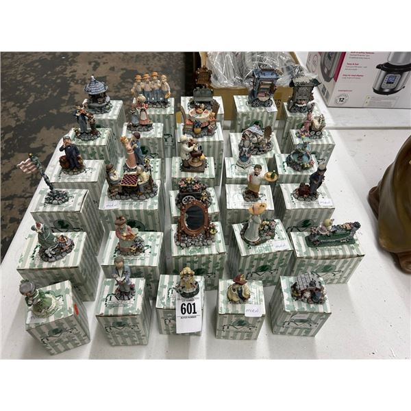 300-Ivy and Innocense Figurines - 30 X $