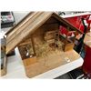 Image 2 : Large Nativity Shack