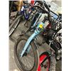 Image 1 : Schwinn Blue Electric Bike
