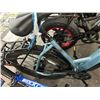 Image 3 : Schwinn Blue Electric Bike