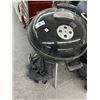 Image 1 : Weber Charcoal BBQ w/Cover