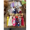 Image 1 : 14-Collector Barbie Dolls - 14 X $