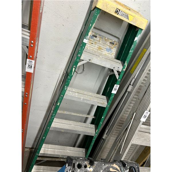 Davidson FG  6' Stepladder