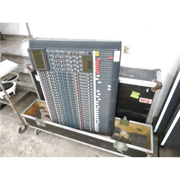 Sound Tracks Large Audio Mixing Board w/Rolling Transport Case